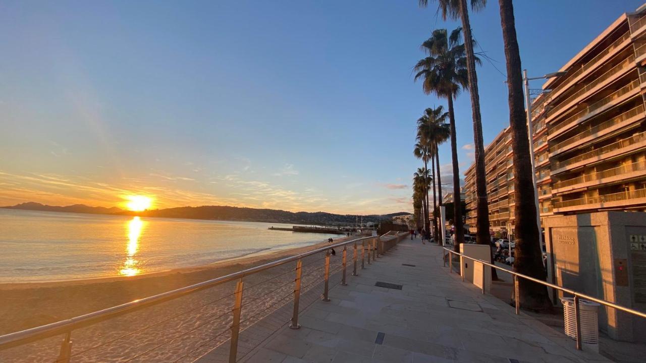 Beau Studio Centre Juan Les Pins A 300M Des Plages Antibes Extérieur photo